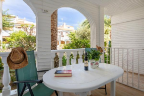 Casa en la playa con piscinas 297